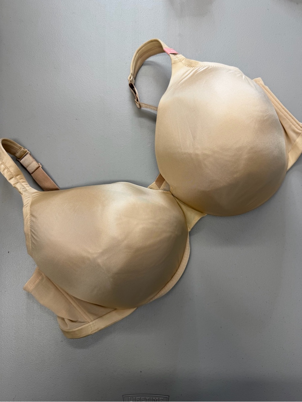 Cacique Smooth Lightly Full Coverage Bra Adjustable Nude Tan Underwire Size 54DD